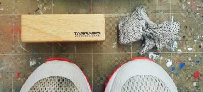 Чистка белых кроссовок: какими средствами чистить подошву и как помыть их в домашних условиях в машинке? Как ухаживать за кожаными кроссовками и из ткани?